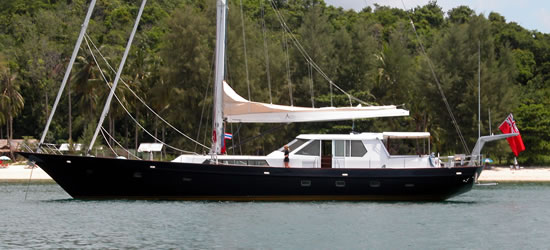 Luxury Sailing Yacht Asia