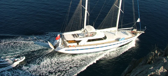 Angelo II Luxury Sail