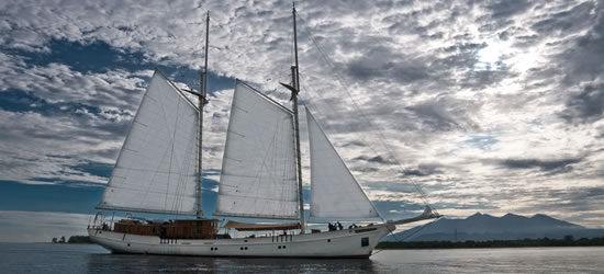 S/Y Mutiara Laut