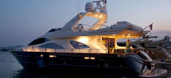 Azimut 80