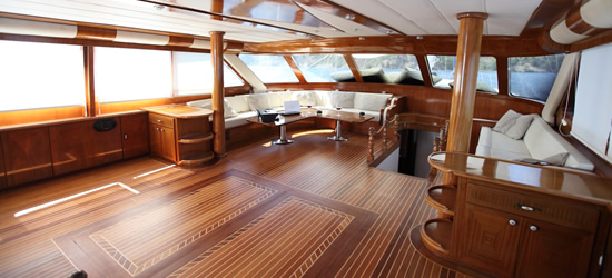 Angelo II Luxury Sail