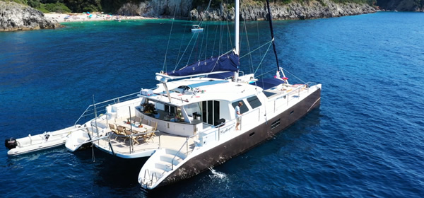 mystique 3 catamaran