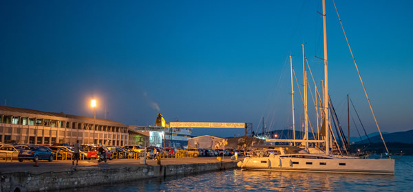 Twilight, Port of Volos