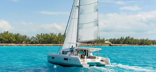 Lagoon 42