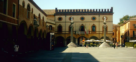 Central Piazza Ravenna